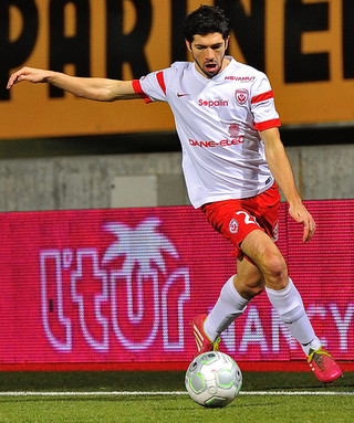 Un lat&eacute;ral offensif