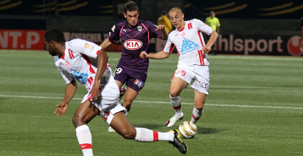 L'ASNL manque toujours de rigueur d&eacute;fensive et quitte la comp&eacute;tition.