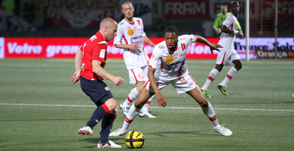 Malgr&eacute; leur volont&eacute; sans faille, les Nanc&eacute;iens s&rsquo;inclinent face au leader.