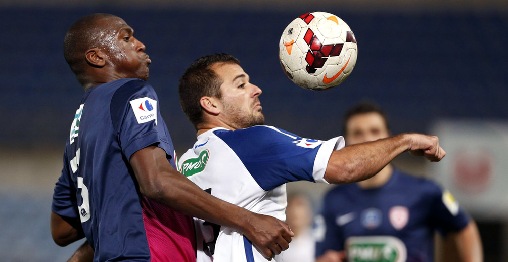 L&rsquo;ASNL a pein&eacute; pour se qualifier face &agrave; une belle &eacute;quipe du Racing (photo J.-F.Badias).