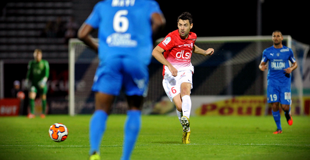 Cueillie &agrave; froid par deux buts niortais, l&rsquo;ASNL est revenue au score.