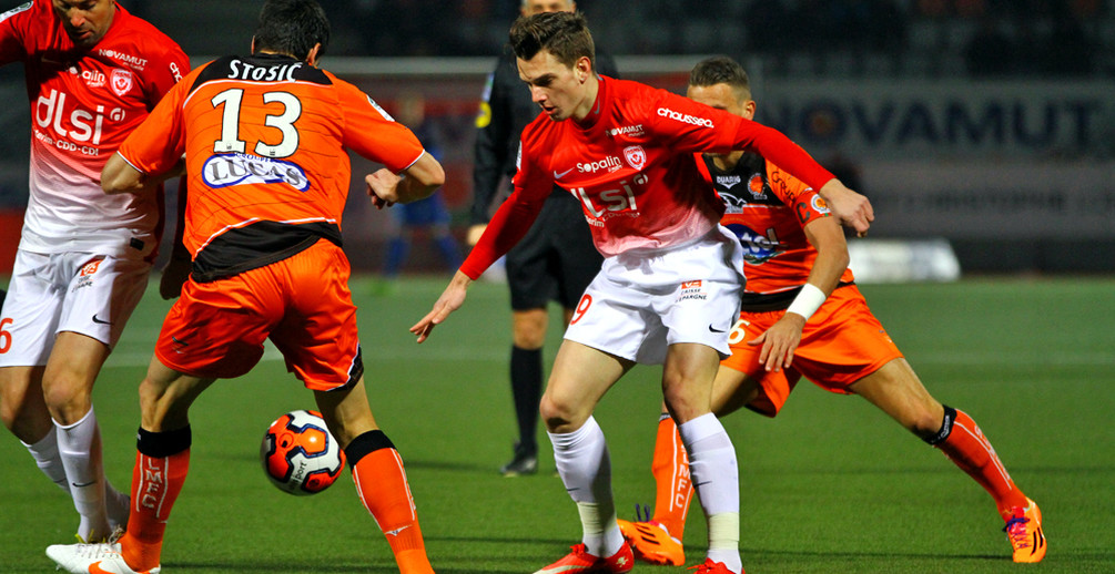 Face &agrave; une belle &eacute;quipe lavalloise, les Nanc&eacute;iens poursuivent leur bonne s&eacute;rie &agrave; Picot.