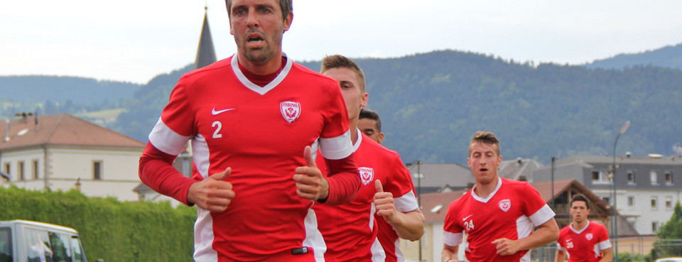 Ehret : « Défenseur ou milieu »