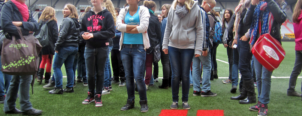 Des élèves étudient Picot