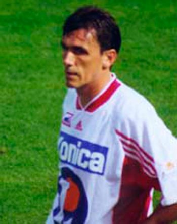 Attaquant de 1996 à 2000 (109 matchs, 44 buts)