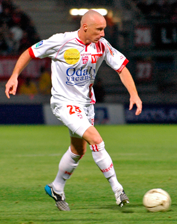 Défenseur de 2003 à 09 & de 2011 à 13 (196 matchs, 19 buts)